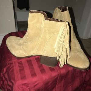 Booties with fringe